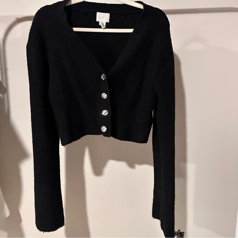 ❤️ H&M Black Button-Up Women's Sweater